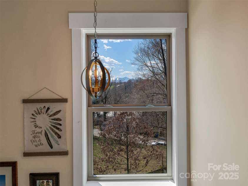 219 Westover Alley, Asheville, NC 28801.  MLS# CAR4240387, YatesRealty ID 6644. Stiarcase View