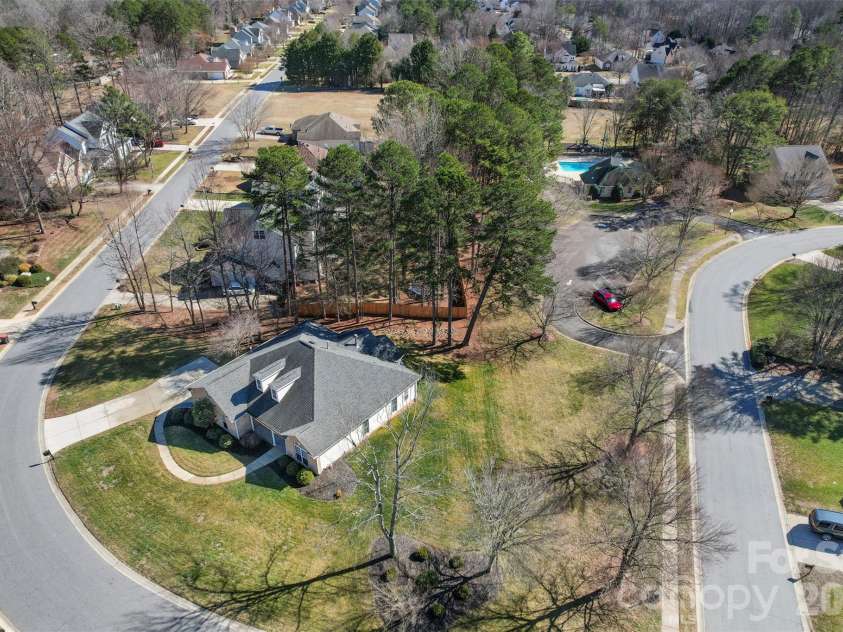 7526 Sedgebrook Drive, Stanley, NC 28164.  MLS# CAR4351008, YatesRealty ID 6645. 