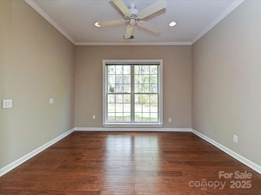 6112 Swanston Drive, Charlotte, NC 28269.  MLS# CAR4244362, YatesRealty ID 6647. 