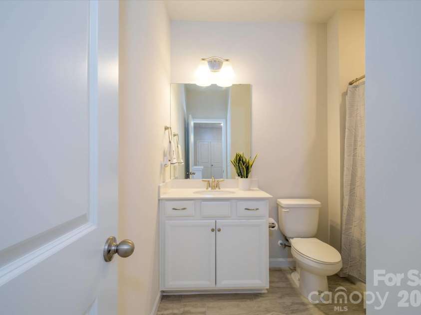 8156 Merryvale Lane, Charlotte, NC 28214.  MLS# CAR4361010, YatesRealty ID 6648. 
