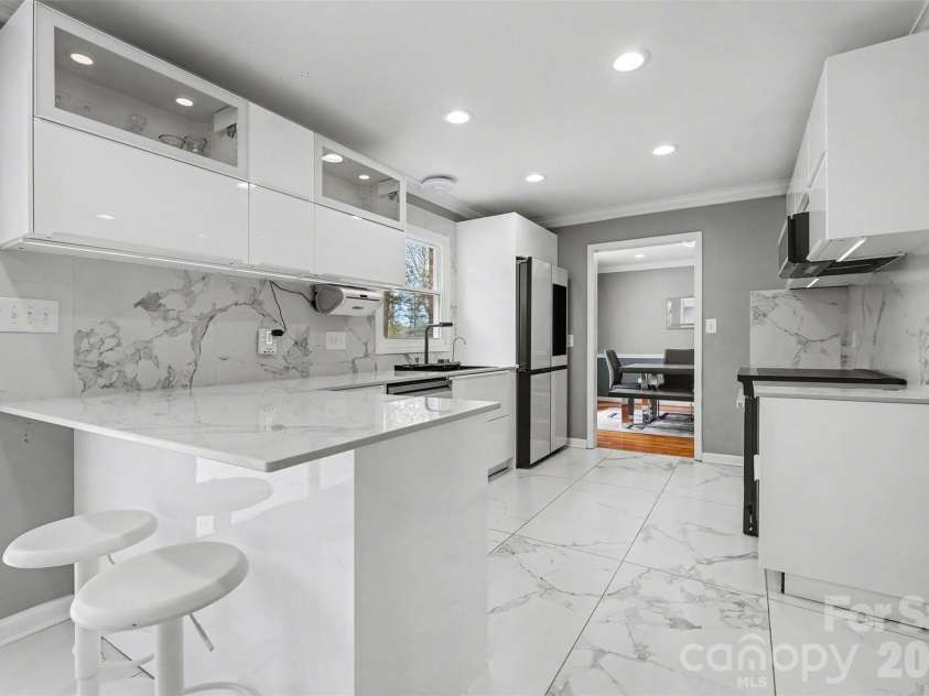 1560 Chatham Court, Concord, NC 28027.  MLS# CAR4360375, YatesRealty ID 6649. 