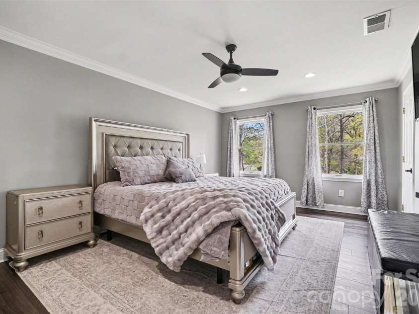 1560 Chatham Court, Concord, NC 28027.  MLS# CAR4360375, YatesRealty ID 6649. 
