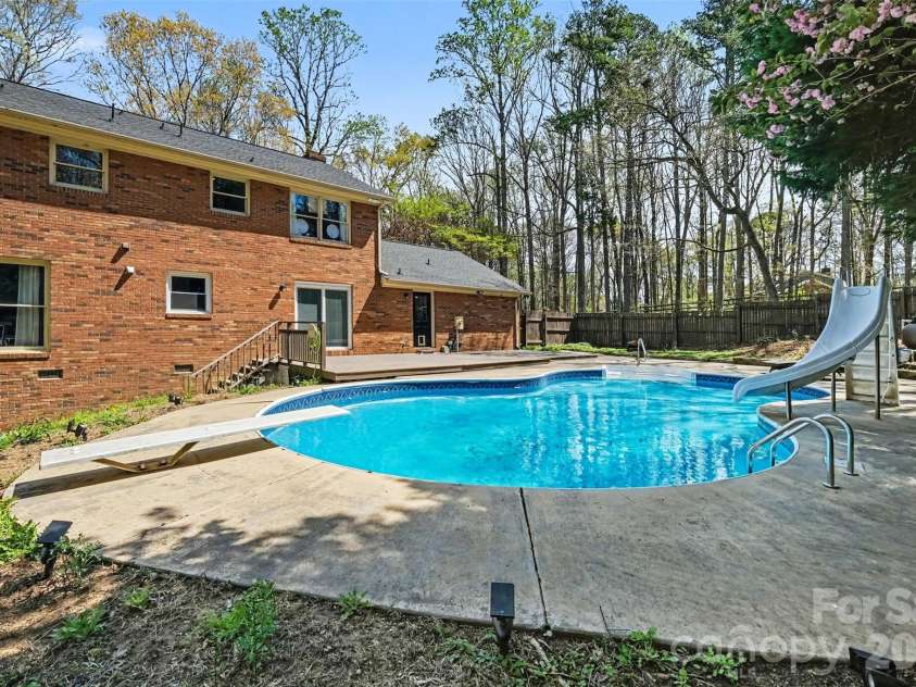 1560 Chatham Court, Concord, NC 28027.  MLS# CAR4360375, YatesRealty ID 6649. 