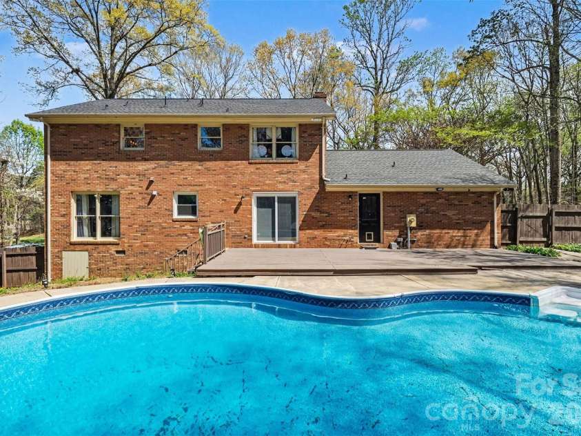1560 Chatham Court, Concord, NC 28027.  MLS# CAR4360375, YatesRealty ID 6649. 