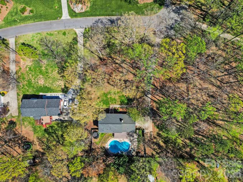 1560 Chatham Court, Concord, NC 28027.  MLS# CAR4360375, YatesRealty ID 6649. 