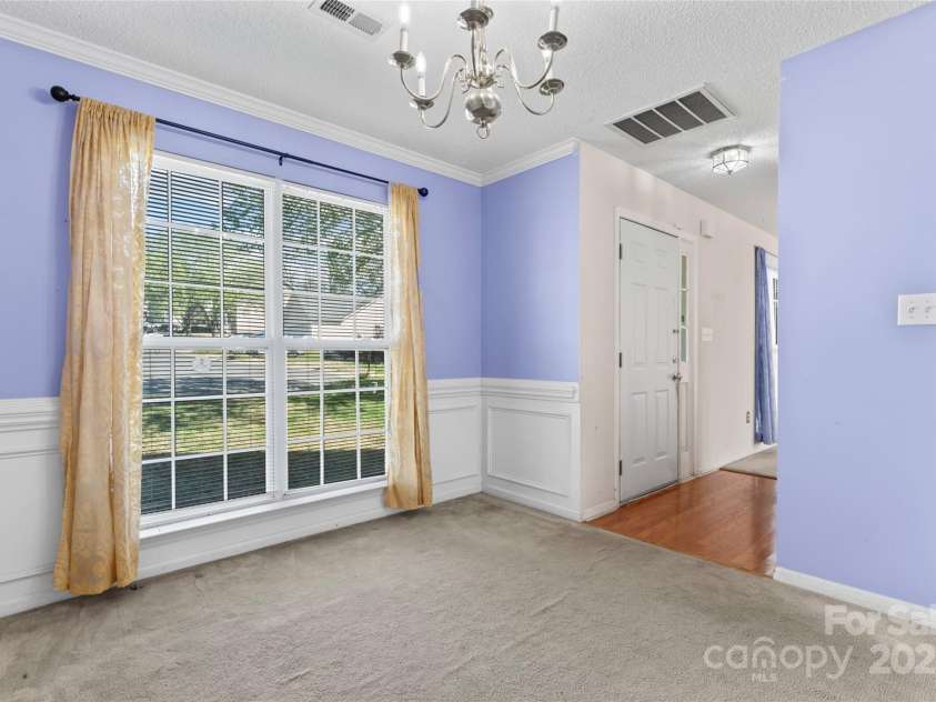 2802 Longspur Drive, Matthews, NC 28105.  MLS# CAR4219732, YatesRealty ID 6649. 