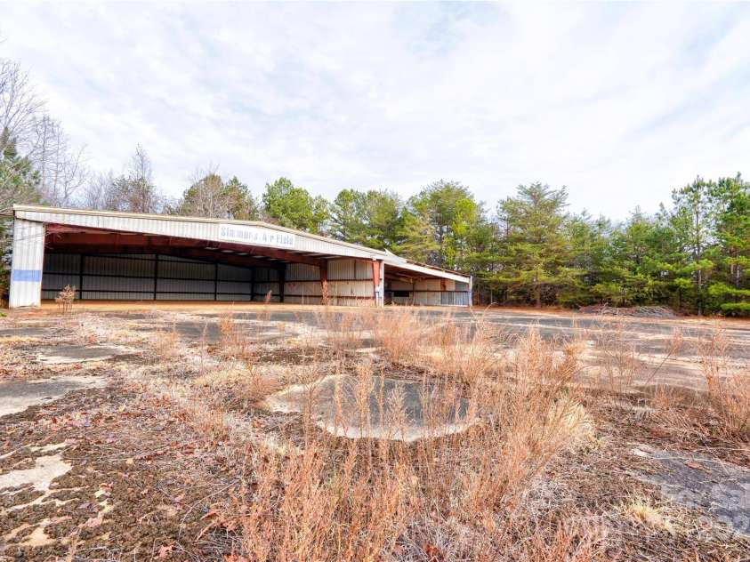 3809 Polkville Road, Shelby, NC 28150.  MLS# CAR4327106, YatesRealty ID 665. Airplane Hangar