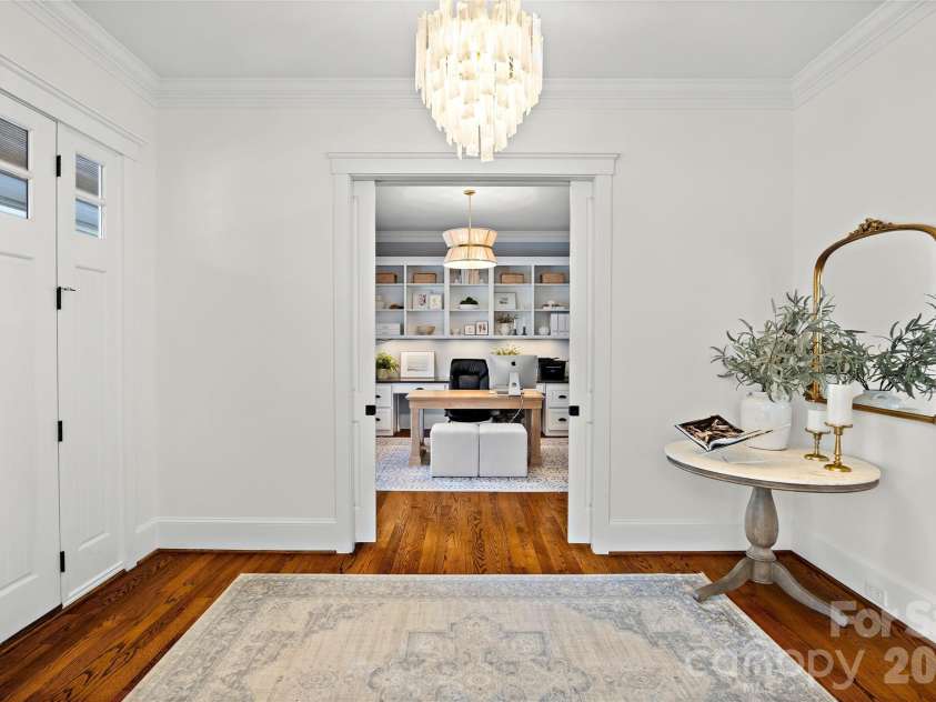 228 Wendover Hill Court, Charlotte, NC 28211.  MLS# CAR4360793, YatesRealty ID 6653. 