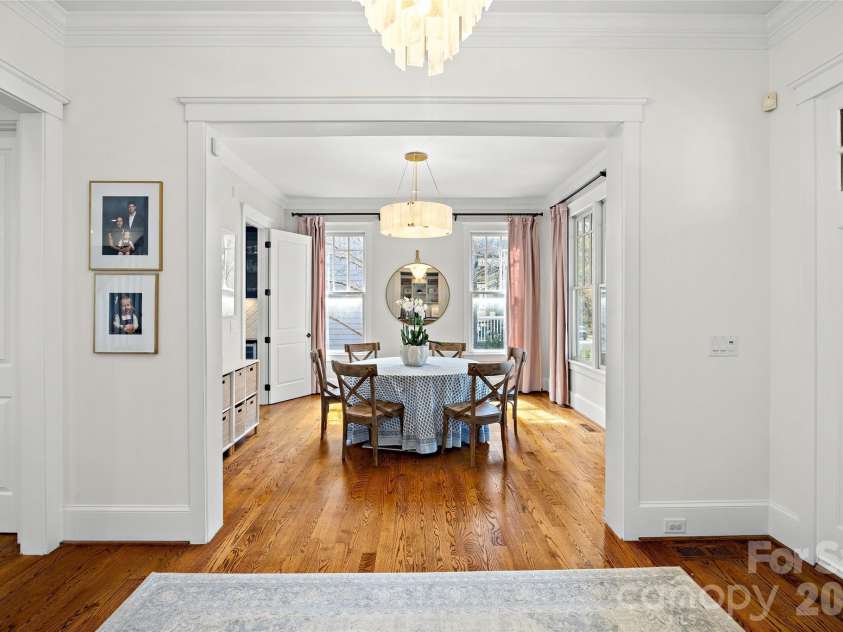 228 Wendover Hill Court, Charlotte, NC 28211.  MLS# CAR4360793, YatesRealty ID 6653. 