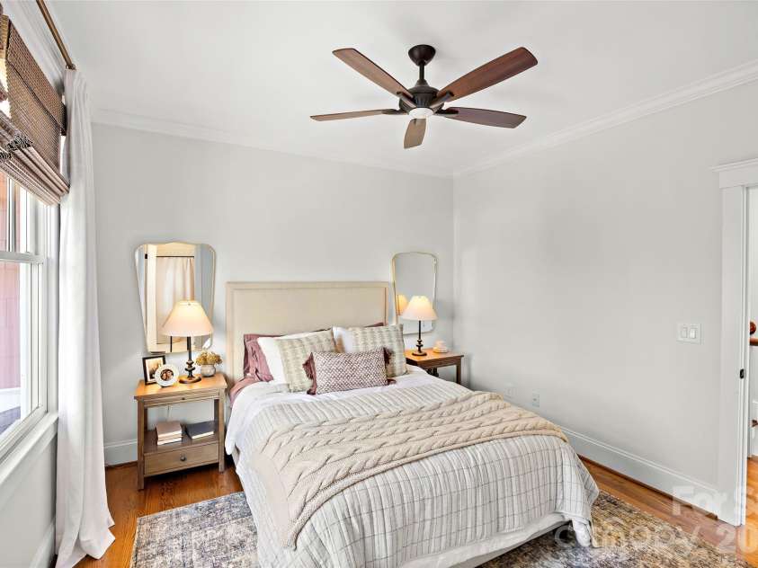 228 Wendover Hill Court, Charlotte, NC 28211.  MLS# CAR4360793, YatesRealty ID 6653. 