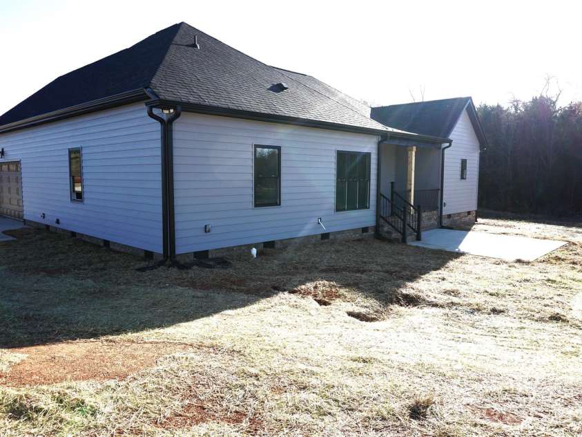 152 Old Bailey Court, Salisbury, NC 28147.  MLS# CAR4307404, YatesRealty ID 6657. 