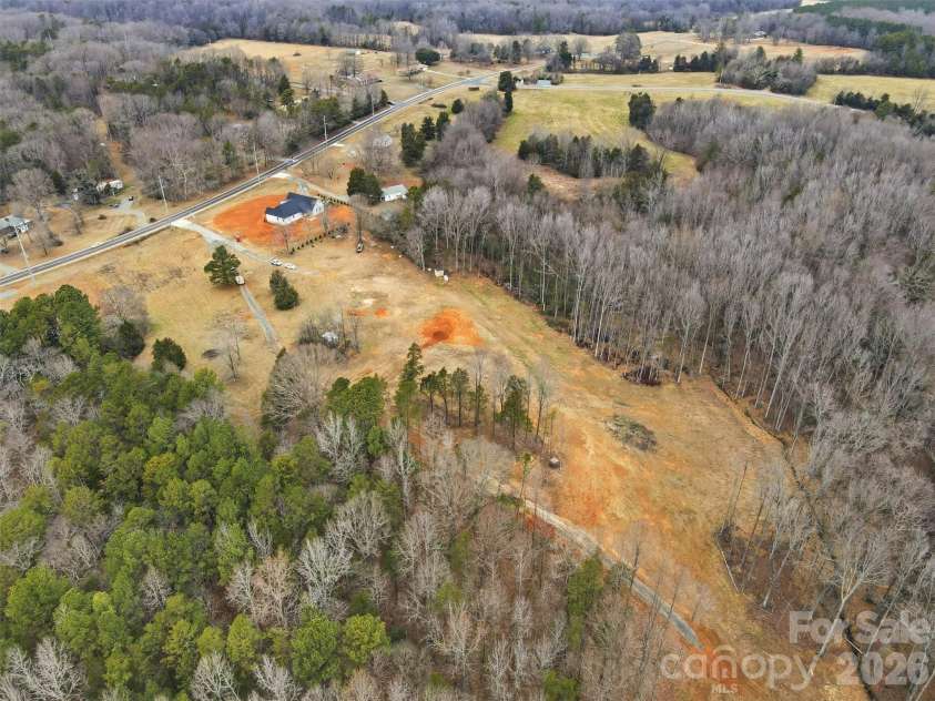 9729-B Flowes Store Road, Midland, NC 28107.  MLS# CAR4345762, YatesRealty ID 6658. 