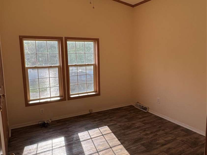 196 Cindy Lane, Kings Mountain, NC 28086.  MLS# CAR4245186, YatesRealty ID 6659. Secondary Bedroom 4