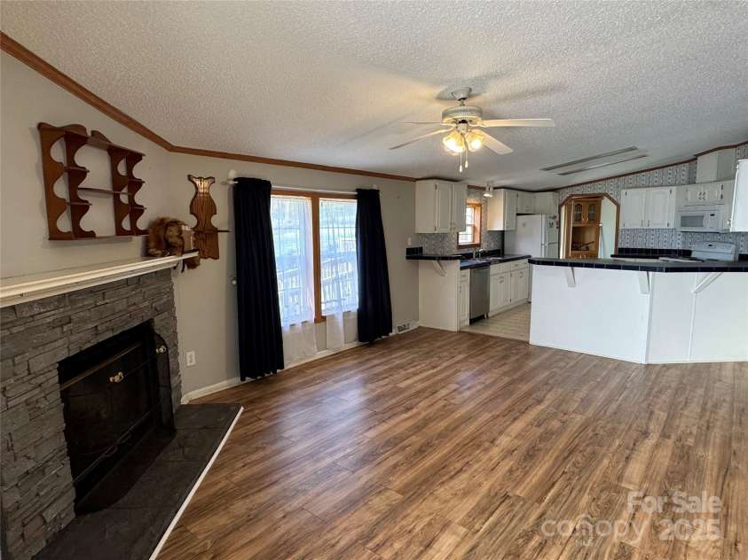 196 Cindy Lane, Kings Mountain, NC 28086.  MLS# CAR4245186, YatesRealty ID 6659. View of Kitchen from Den/Keeping Room