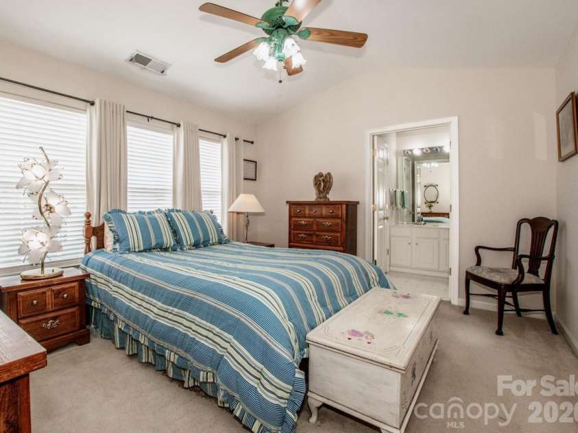 3233 Mannington Drive, Charlotte, NC 28270.  MLS# CAR4414989, YatesRealty ID 6660. Primary Bedroom with attached en suite