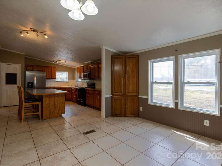 5212 Old Concord Road, Salisbury, NC 28146.  MLS# CAR4233908, YatesRealty ID 6661. 