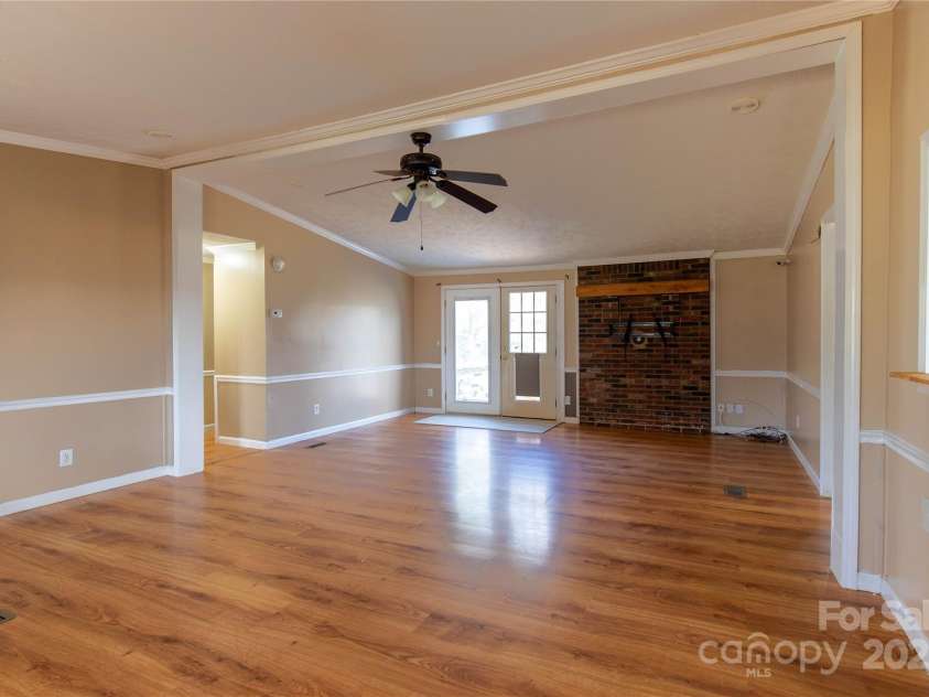 5212 Old Concord Road, Salisbury, NC 28146.  MLS# CAR4233908, YatesRealty ID 6661. 