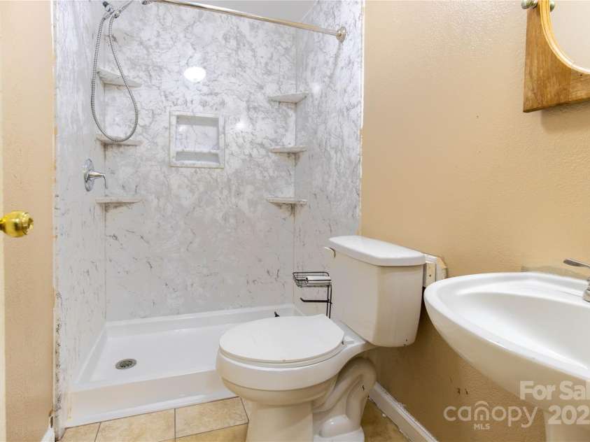 5212 Old Concord Road, Salisbury, NC 28146.  MLS# CAR4233908, YatesRealty ID 6661. 