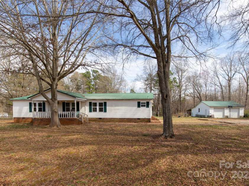 5212 Old Concord Road, Salisbury, NC 28146.  MLS# CAR4233908, YatesRealty ID 6661. 