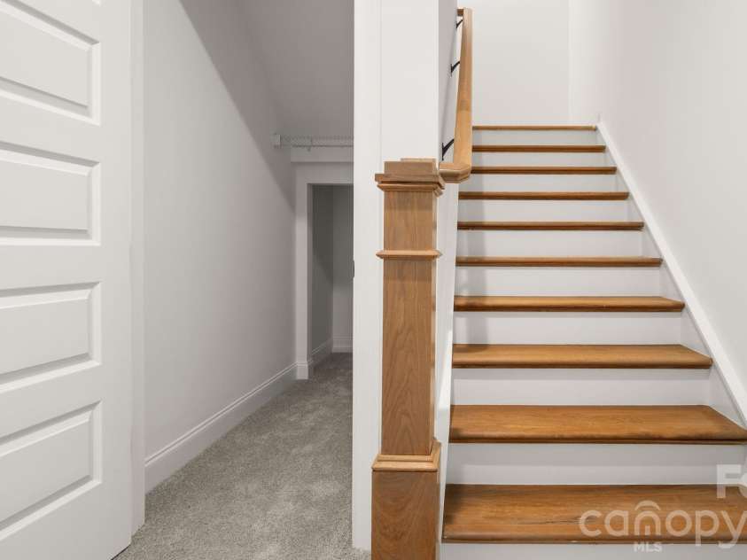 6774 Kingfisher Court, Denver, NC 28037.  MLS# CAR4327366, YatesRealty ID 6662. Storage Space