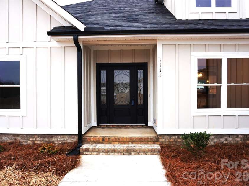 1115 Stonegate Drive, Salisbury, NC 28147.  MLS# CAR4307482, YatesRealty ID 6663. 