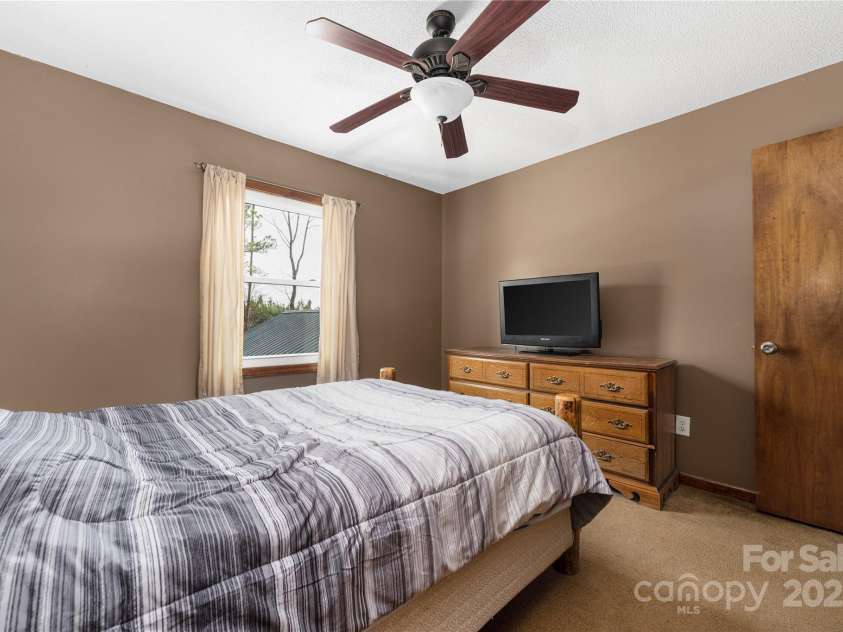 360 Patience Drive, Concord, NC 28025.  MLS# CAR4230418, YatesRealty ID 6664. 