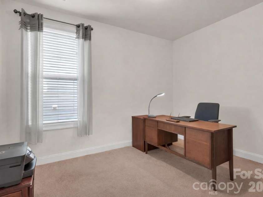 7336 Overjoyed Crossing, Charlotte, NC 28215.  MLS# CAR4356327, YatesRealty ID 6665. 