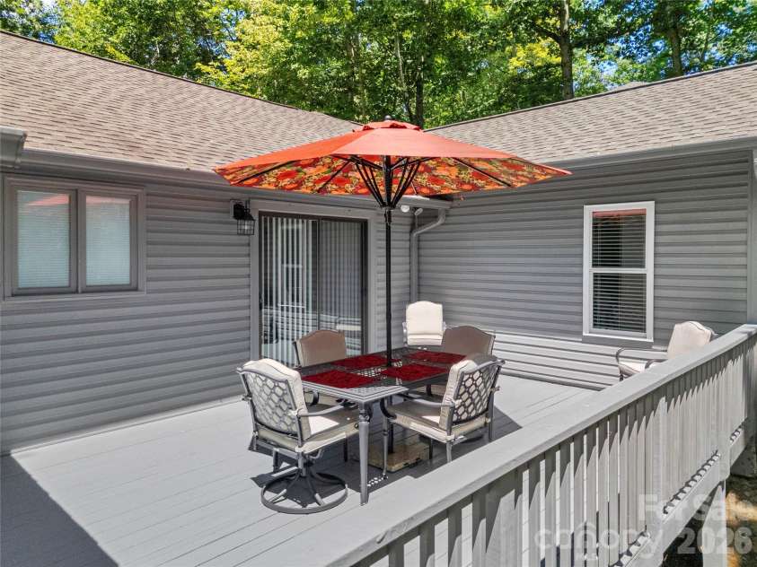 222 Sedi Lane, Brevard, NC 28712.  MLS# CAR4403900, YatesRealty ID 6666. Outdoor Dining
