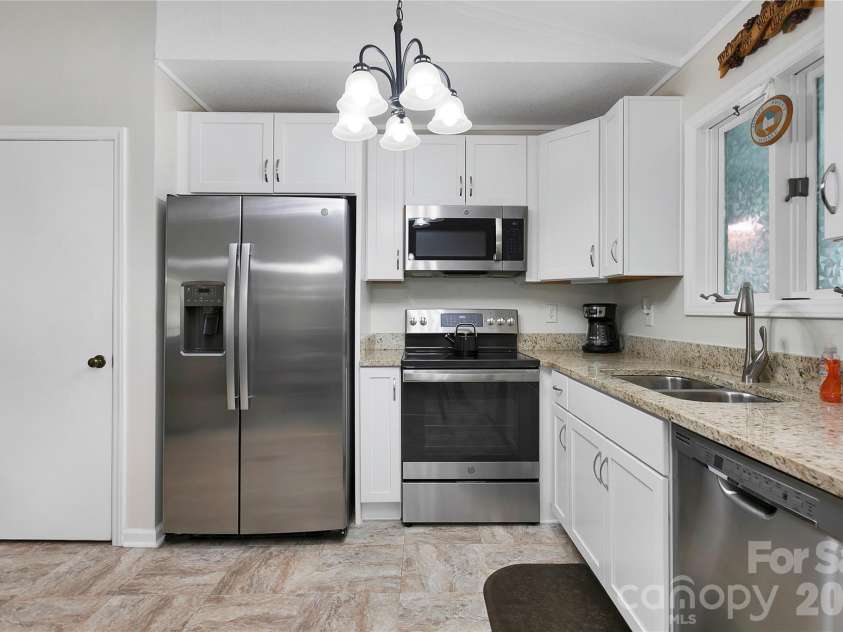 222 Sedi Lane, Brevard, NC 28712.  MLS# CAR4403900, YatesRealty ID 6666. Plenty of Storage