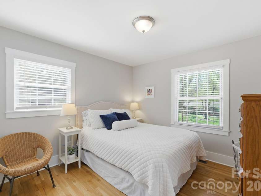 1026 Rollingwood Drive, Charlotte, NC 28217.  MLS# CAR4360398, YatesRealty ID 6668. 
