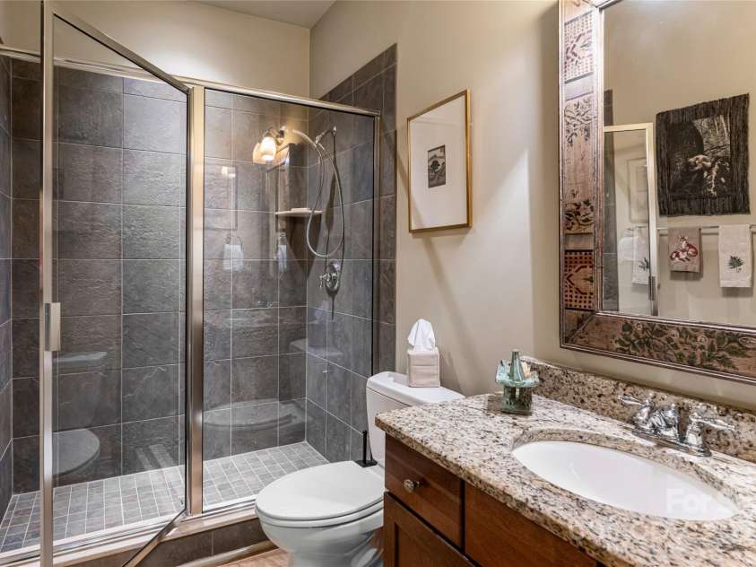 7 White Palmer Court, Biltmore Lake, NC 28715.  MLS# CAR4267190, YatesRealty ID 6668. 