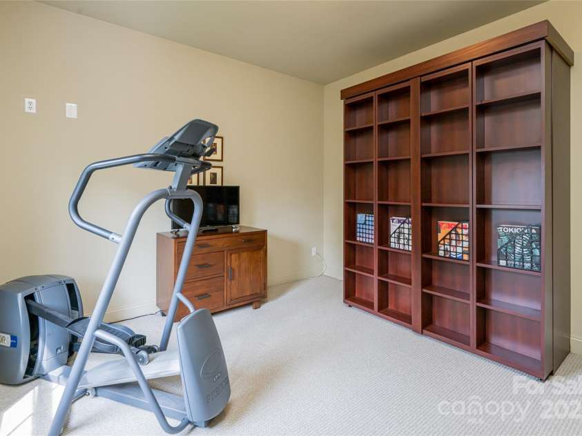 7 White Palmer Court, Biltmore Lake, NC 28715.  MLS# CAR4267190, YatesRealty ID 6668. 