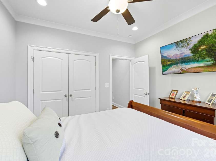 706 Toncin Avenue, Bessemer City, NC 28016.  MLS# CAR4360468, YatesRealty ID 6669. 