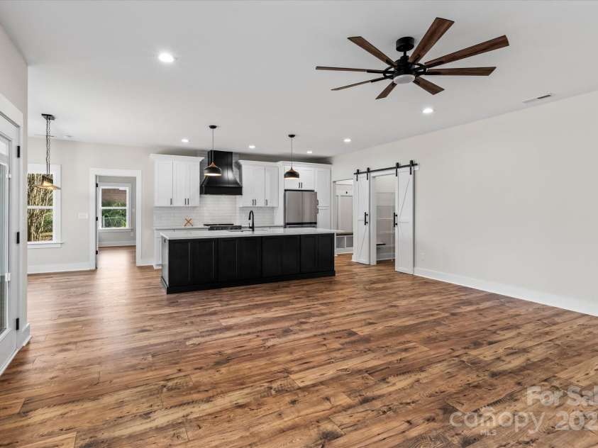 1500 Crowders Creek Road, Gastonia, NC 28052.  MLS# CAR4321860, YatesRealty ID 667. 