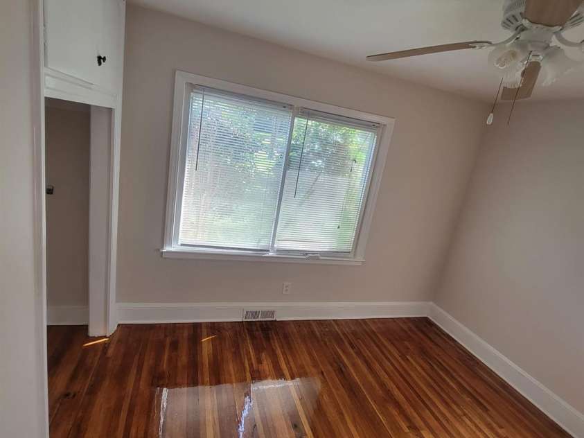 1733 Merry Oaks Road, Charlotte, NC 28205.  MLS# CAR4254435, YatesRealty ID 667. 