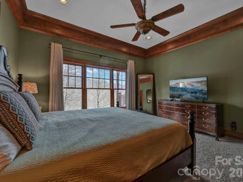 1226 Grouse Moor Drive, Sugar Mountain, NC 28604.  MLS# CAR4347212, YatesRealty ID 6670. 
