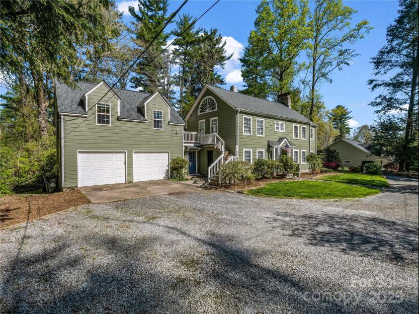 2001 Laurel Park Highway, Hendersonville, NC 28739.  MLS# CAR4246182, YatesRealty ID 6670. 
