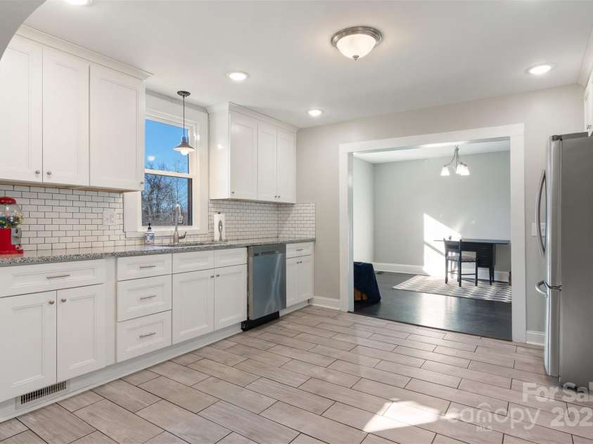 30 Forest Avenue, Granite Falls, NC 28630.  MLS# CAR4217074, YatesRealty ID 6671. 