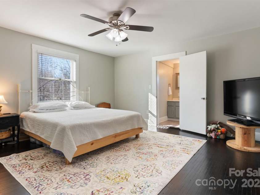 30 Forest Avenue, Granite Falls, NC 28630.  MLS# CAR4217074, YatesRealty ID 6671. 