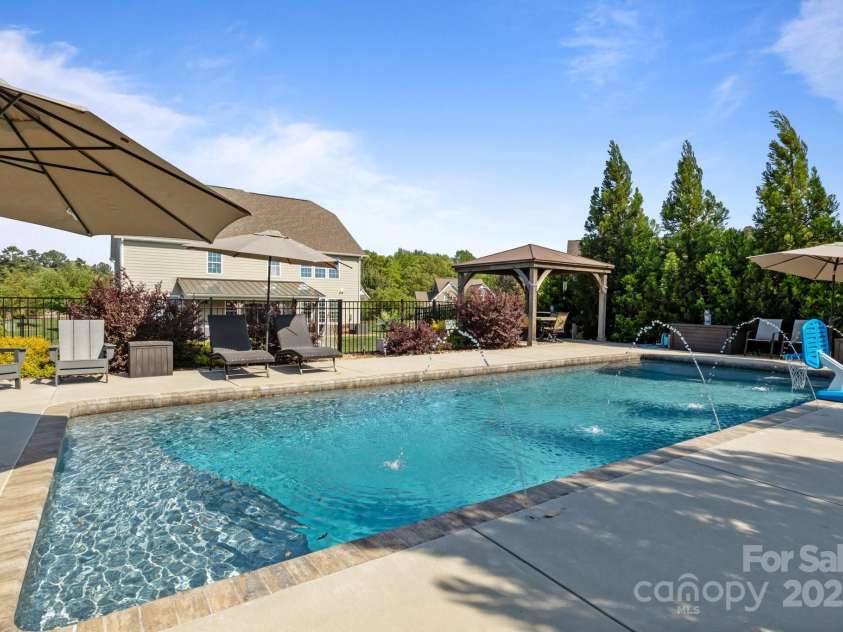 7693 Lazy Hollow Lane, Denver, NC 28037.  MLS# CAR4246674, YatesRealty ID 6672. 