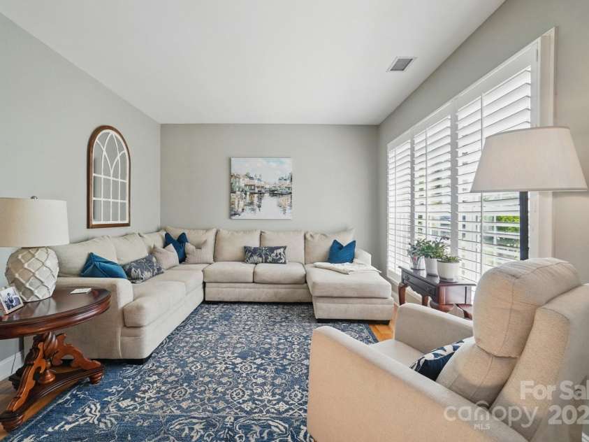 3131 Arborhill Road, Charlotte, NC 28270.  MLS# CAR4245369, YatesRealty ID 6675. 