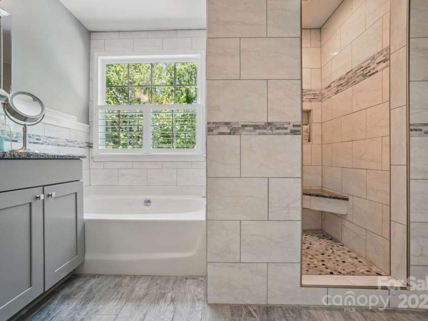 3131 Arborhill Road, Charlotte, NC 28270.  MLS# CAR4245369, YatesRealty ID 6675. 