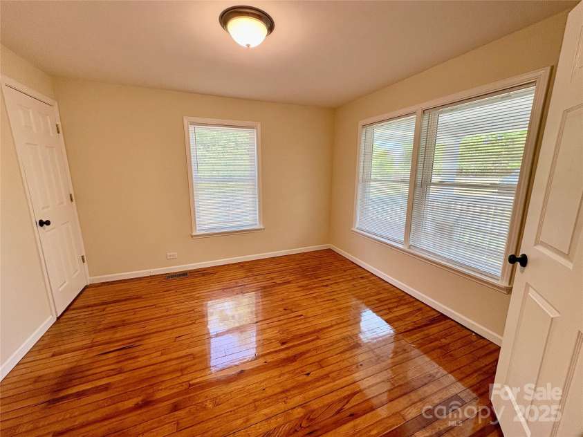 2724 Peachtree Road, Statesville, NC 28625.  MLS# CAR4248826, YatesRealty ID 6676. Bedroom 1