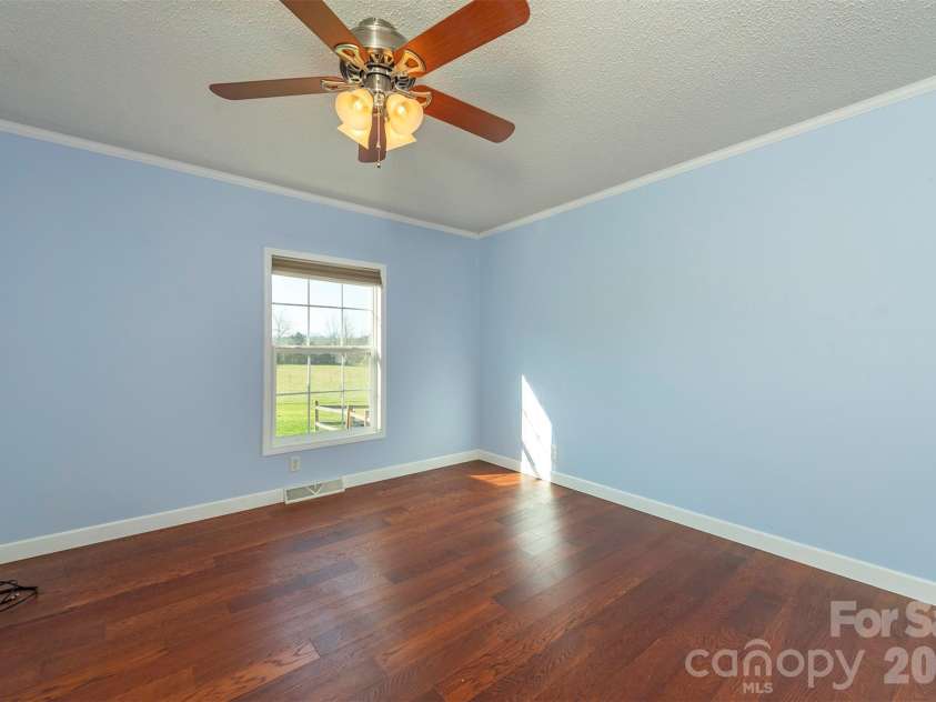 181 High Valley Estates Drive, Alexander, NC 28701.  MLS# CAR4360739, YatesRealty ID 6678. 