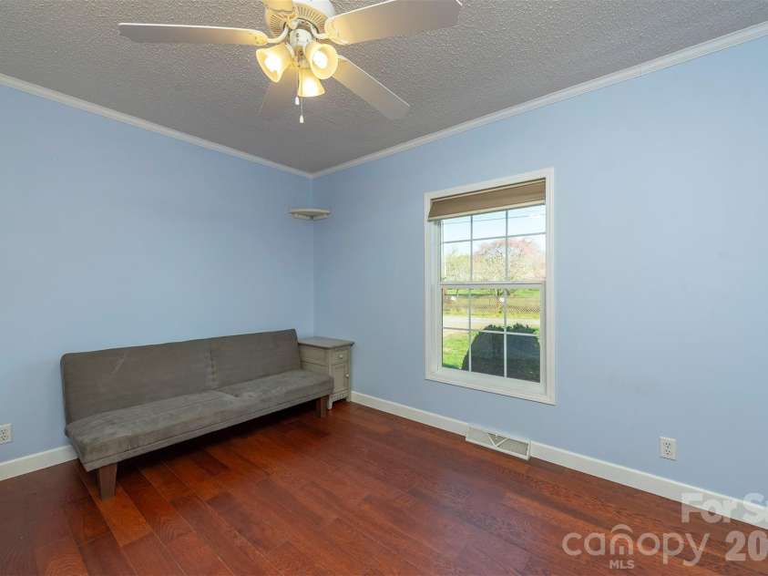 181 High Valley Estates Drive, Alexander, NC 28701.  MLS# CAR4360739, YatesRealty ID 6678. 