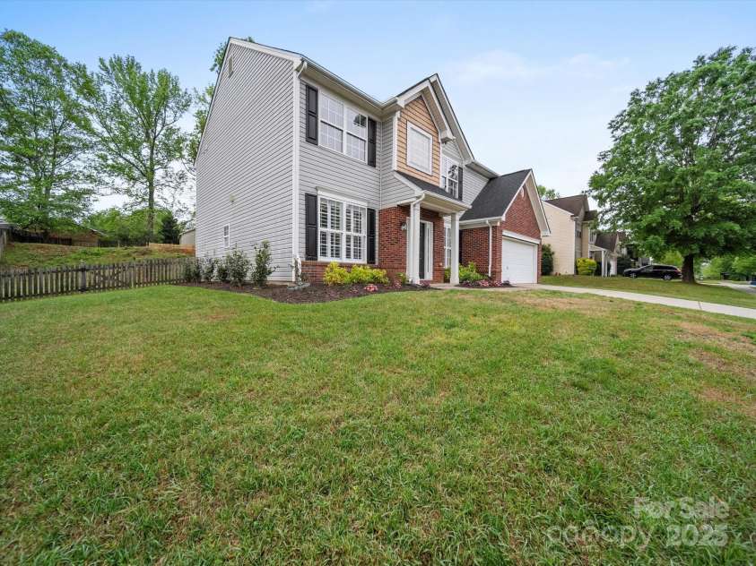 253 Memory Lane, Rock Hill, SC 29732.  MLS# CAR4246044, YatesRealty ID 6678. 
