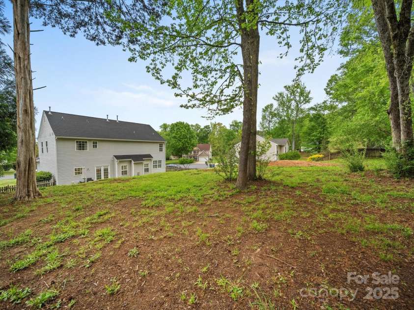 253 Memory Lane, Rock Hill, SC 29732.  MLS# CAR4246044, YatesRealty ID 6678. 
