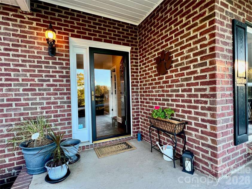 1011 Ratchford Road, York, SC 29745.  MLS# CAR4376084, YatesRealty ID 6679. 