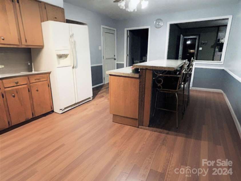 1448 Lowrys Highway, Chester, SC 29706.  MLS# CAR4204179, YatesRealty ID 6679. Kitchen with Chef's Island