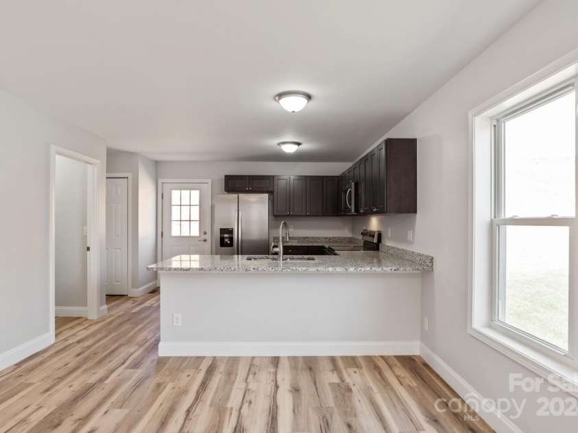 275 Quinn Hill Lane, Mars Hill, NC 28754.  MLS# CAR4108456, YatesRealty ID 668. 